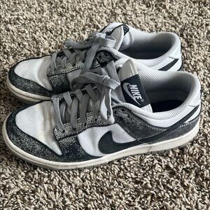 Nike Dunk Low size 6.5W/5/M